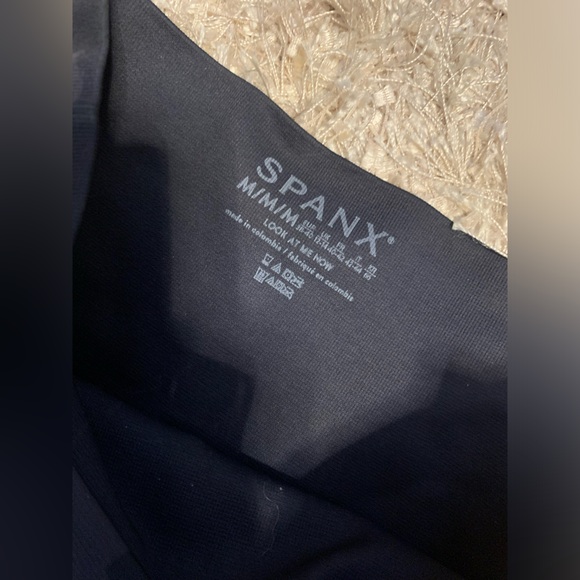 Spanx Black Camouflage Seamless Leggings size M - Picture 8 of 10